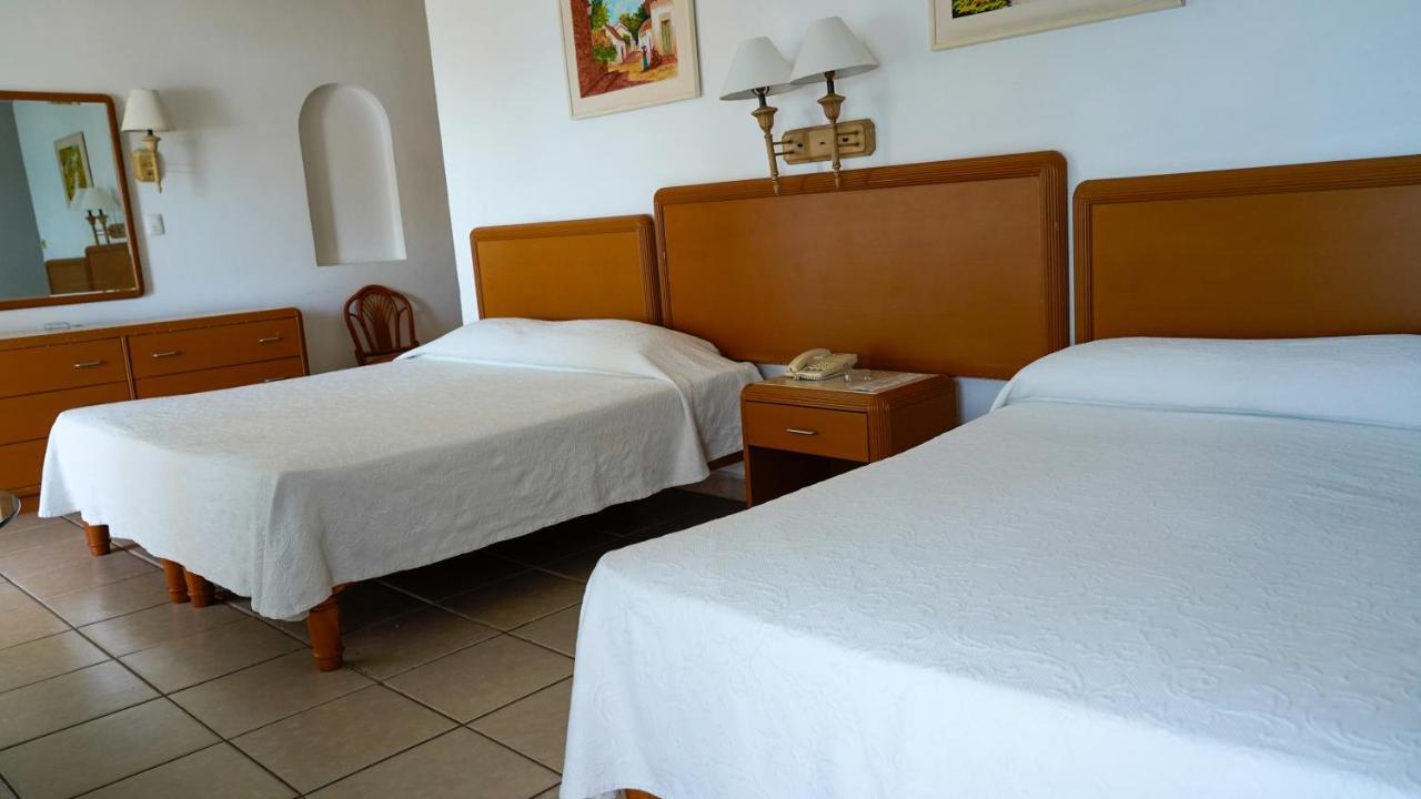 Tropicana Hotel Puerto Vallarta Exteriör bild