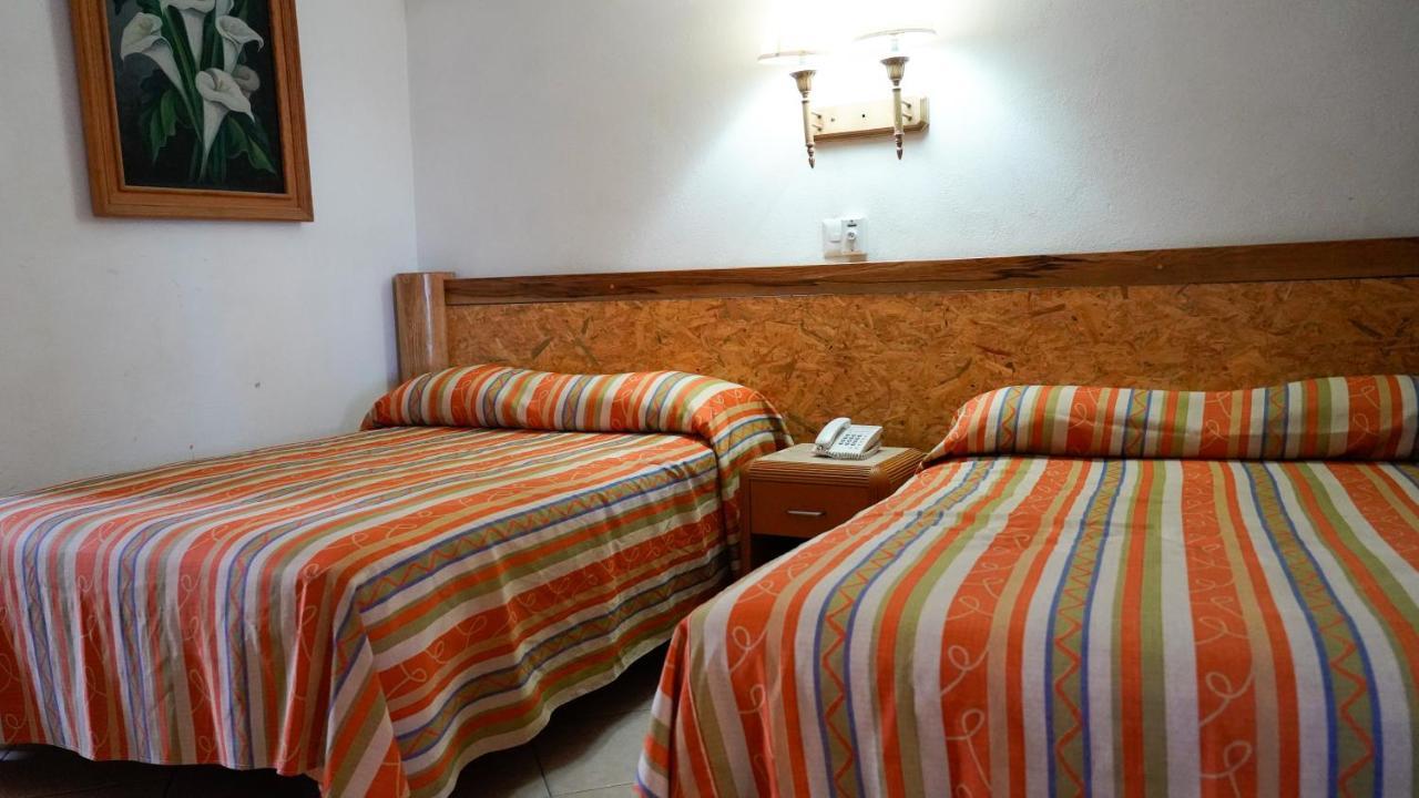 Tropicana Hotel Puerto Vallarta Exteriör bild